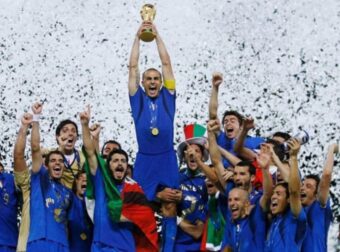 Δεν σας περνάει από το μυαλό: Γιατί η Ιταλία φοράει μπλε ενώ η σημαία της έχει πράσινο-άσπρο-κόκκινο
