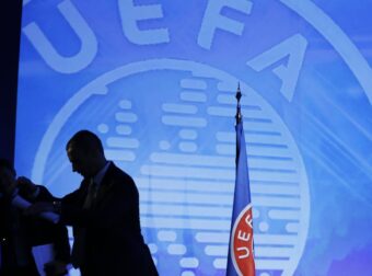 Επίσημο: Ανακοίνωσε την αναβολή του ΑΕΚ-Ντιναμό η UEFA – Τότε θα γίνουν τα δύο ματς