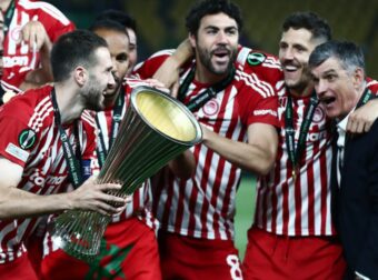 Τέσσερις παίκτες του Ολυμπιακού στην καλύτερη 11άδα του Conference League