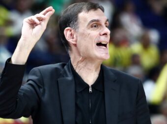 Τα… έχωσε ξανά ο Μπαρτζώκας! Ατάκες για Αταμάν, διαιτησία