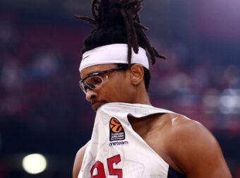 Μάχη για να ντυθεί στα ερυθρόλευκα ο Μονέκε – Πρόταση 3 εκατ. ευρώ!