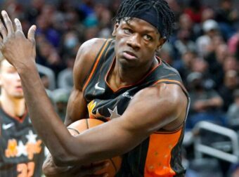 Μαζί με Αντετοκούνμπο στον Ολυμπιακό! Σέντερ 2,13μ. και συμβόλαιο 3,3 εκατ.