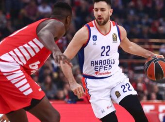 Όλα… τούμπα: “Αποσύρεται από τη διεκδίκηση Μίσιτς ο Ολυμπιακός”!