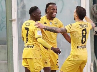 Το… τρικ του Ουζουνίδη για τη ρεβάνς με την Αράζ (ΒΙΝΤΕΟ)