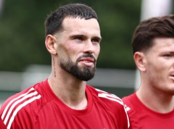 Έφυγε από Ολλανδία ο Βέλντε – Πήρε κι άλλον παίκτη μαζί!