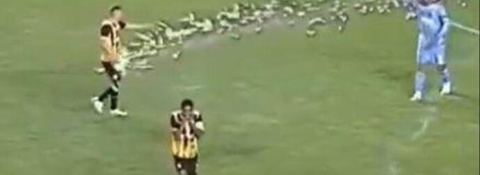 Παίκτης κατέληξε στο νοσοκομείο με σοβαρό τραύμα στα γεννητικά όργανα (Vid)