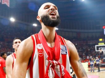 Τρομερό post Φουρνιέ με… σφαλιάρα σε Λαρεντζάκη – “Αν δεν με ακούς” (VID)