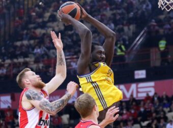 Βρήκε σέντερ για προετοιμασία ο Μπαρτζώκας – “Ανοιχτό” να τον κρατήσει!