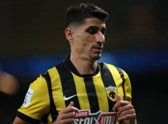 Έγραψε ιστορία ο Μάνταλος! Σκοράρει για ενδέκατη σερί χρονιά στην ΑΕΚ