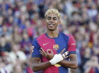 Ερωτιάρης ο Γιαμάλ: Αγόρασε μια Ferrari  στην κοπέλα του, αλλά…