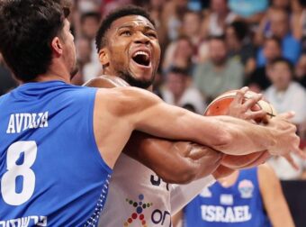 Τι είπε ο Γιάννης στον Αβντίγια – Το αποκάλυψε ο Ισραηλινός NBAer