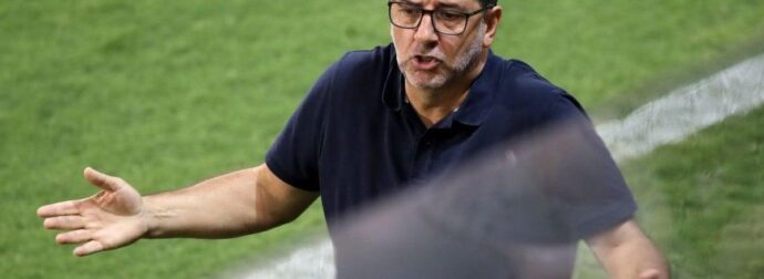 Βαρύ κλίμα για Βιτόρια, τι του χρεώνουν! 3.5 εκατ. ο Ολυμπιακός για Κουέγια