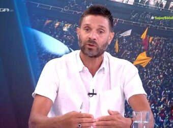 Σπάθας: «Ξεκάθαρο πέναλτι, κόκκινη Μπακασέτα» – Ατάκα φωτιά Καρπετόπουλου!