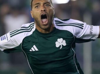 Ανακατεύει την τράπουλα ο Κόντης – Γιατί έκανε ατομικό ο Ντέσερς