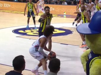 Το ΤΡΕΛΟ τρίποντο του Ιφί (ΒΙΝΤΕΟ)