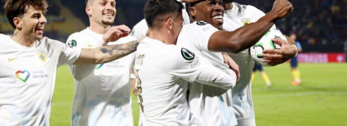 Προβάδισμα με Κουτέσα για ΑΕΚ – Πανηγυρισμός με… Χάρι Πότερ (vid)