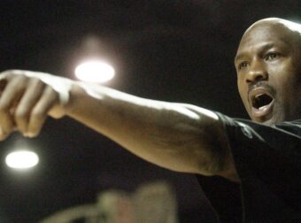 Η μέρα που ο Μάικλ Τζόρνταν άφησε σύξυλο τον κόσμο του μπάσκετ (ΒΙΝΤΕΟ)