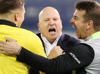 “Toυς πόνεσε και τους ξεφτίλισε”! Πρωτοσέλιδο της Ώρας για τη νίκη της ΑΕΚ