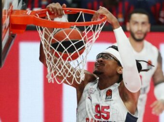 Μονέκε: «Σφυρίγματα υπέρ Ολυμπιακού στο ντέρμπι αιωνίων»!