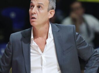 Τα έριξε στη διαιτησία ο Κάτας-“Στο τέλος μόνο σε μια πλευρά οι αποφάσεις”