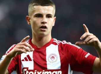 Γιατί δεν παίζει ο Μουζακίτης σε Ολυμπιακό – Μεγαλύτερη πώληση από Κωστούλα