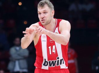 Ο Βεζένκοφ… αποκάλυψε γιατί ο Ολυμπιακός χάνει από τη Μονακό!