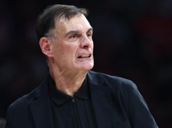 Ξέσπασμα Μπαρτζώκα για δημοσίευμα εναντίον του και τις απολύσεις προπονητών
