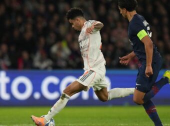 Η Μπάγερν στέλνει μήνυμα τίτλου μετά το «διπλό» στο Παρίσι