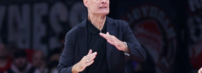 Ο Ολυμπιακός βγάζει refuse to lose: 73-24 οι βολές