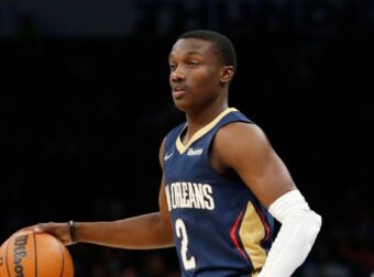 Ακούστηκε για Ολυμπιακό, το… ξέκοψε ο προπονητής του – “Μένει εδώ”! (Vid)