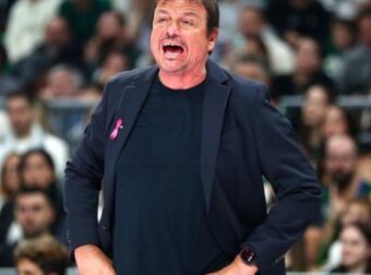 Ξέσπασμα Αταμάν στο ημίχρονο: “Όλοι περπατάνε”! (ΒΙΝΤΕΟ)