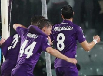 Καμπανάκι από τον τεχνικό της Φιορεντίνα για ΑΕΚ: “Είναι… πεινασμένη”