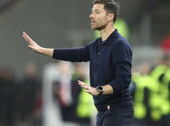 Αυτόν τον παίκτη του Ολυμπιακού αποθέωσε ο Αλόνσο: «Θα τον παρακολουθούμε»