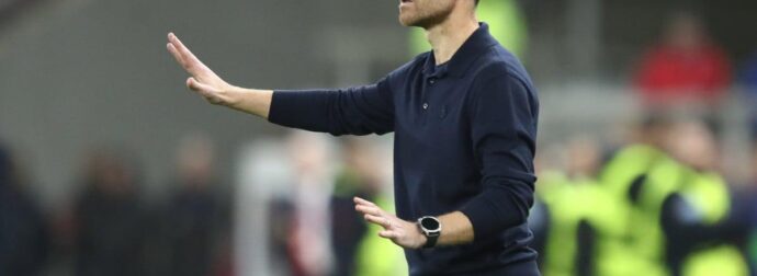 Ρεάλ Μαδρίτης: Σύσκεψη και στον… άερα ο Αλόνσο – Φήμες για Κλοπ!