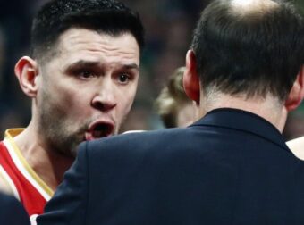 «Επικός τσακωμός Παπανικολάου με Μπαρτζώκα – Αντάλλαξαν κουβέντες»!