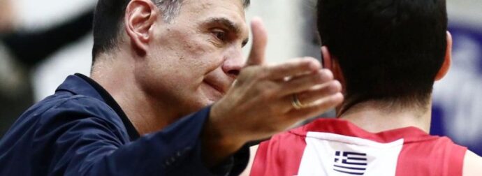 Τέλος από Ολυμπιακό μετά τη Βαρκελώνη- “Καψόνι” σε Λαρεντζάκη από Μπαρτζώκα