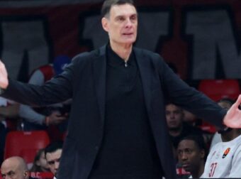 Απαντήσεις Μπαρτζώκα για αποδοκιμασίες, Λαρεντζάκη και κριτική σε Ολυμπιακό