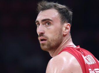 Μιλουτίνοφ: “Παίξαμε άθλια, απαράδεκτοι! Είμαστε σε δύσκολη θέση…”