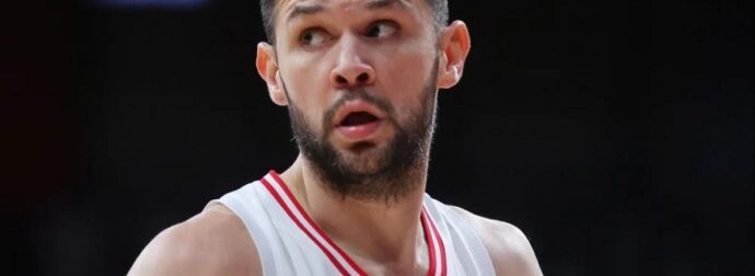 Ο Παπανικολάου αποθέωσε τον Μόρις – Τι πρέπει να αλλάξει ο Ολυμπιακός