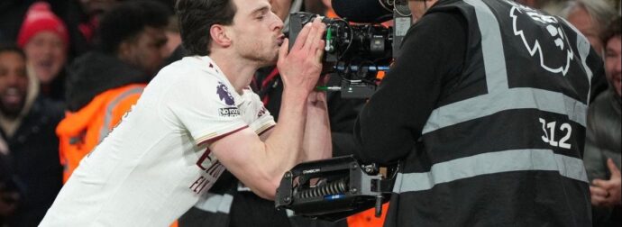 Έμαθε να κερδίζει υποφέροντας! “Φιλάκια” από τον Ντέκλαν Ράις (ΒΙΝΤΕΟ)