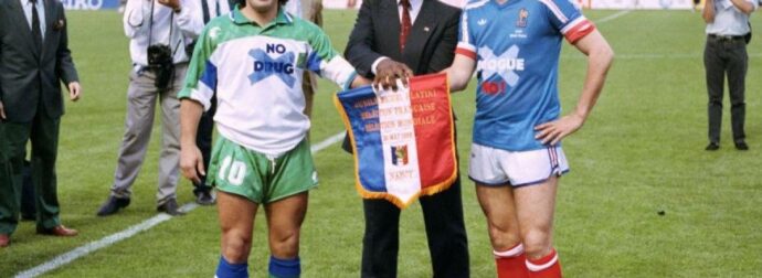 Ο αστείος λόγος που ο Πλατινί είχε «απορρίψει» τον Μαραντόνα