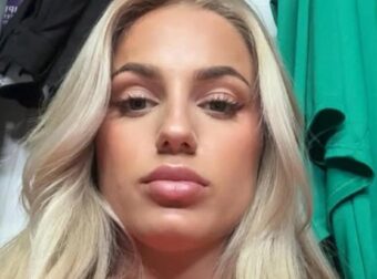 Η πιο όμορφη γυναίκα ποδοσφαιριστής του κόσμου είναι ίδια η Ιωάννα Μαλέσκου