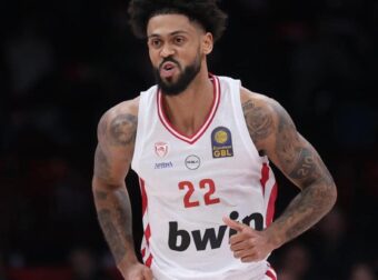 Ο Ντόρσεϊ στέλνει μήνυμα στον Μπαρτζώκα – “Στην ανάγκη παίζω και…”