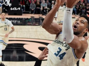 “Βόμβα” Γιάννη: “Δεν ξέρω αν θα ολοκληρώσω τη σεζόν στους Μπακς” (Vid)