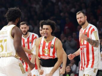 Άχαστος Νουόρα: 3/3 τρίποντα στις τρεις πρώτες επιθέσεις (ΒΙΝΤΕΟ)