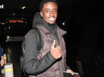 Στην Αθήνα για την ΑΕΚ ο Σαχαμπό (ΦΩΤΟ)