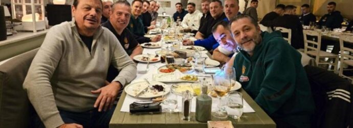 Δείπνο Σλούκα σε όλη την ομάδα του Παναθηναϊκού! (ΦΩΤΟ)