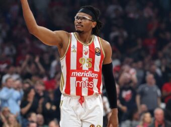 Δήλωση-φαρμάκι Μονέκε για τη διαιτησία με Ολυμπιακό!