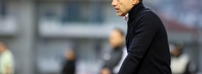 Ο Κόντης προσγείωσε τους παίκτες του ΟΦΗ: «Ο τελικός είναι πολύ μακριά»