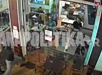 Χάος στο Κουκάκι – Άγρια επεισόδια μεταξύ οπαδών του Παναθηναϊκού (ΒΙΝΤΕΟ)